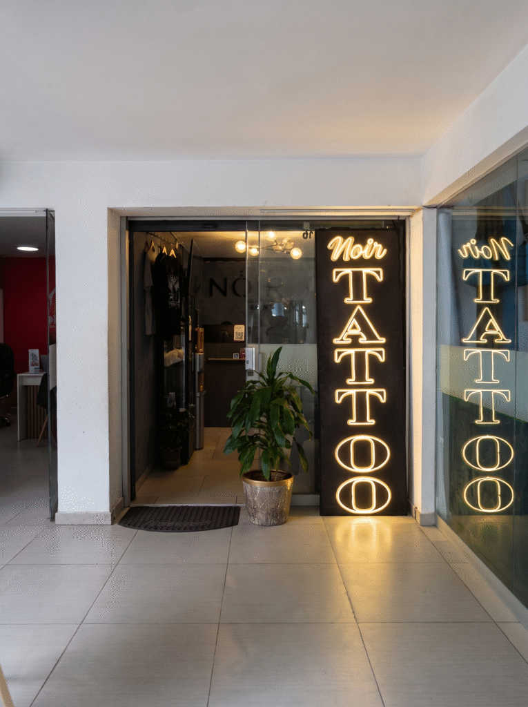 Entrance of Noir Tattoo Cusco, professional tattoo studio in Cusco, Peru