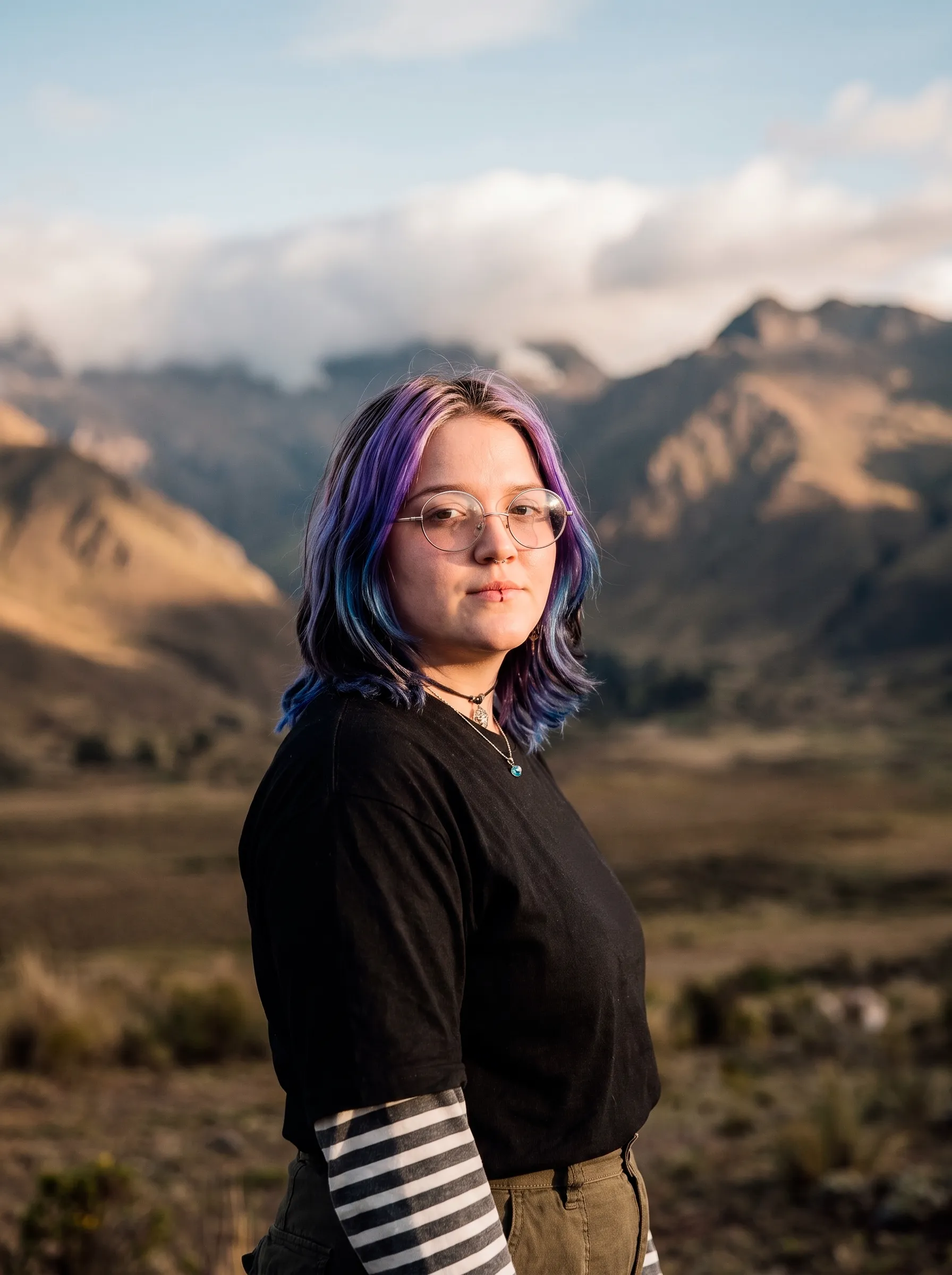 Portrait of Beisi.Tattoo, founder of NOIR Tattoo Studio in Cusco, Peru, and fine line tattoo specialist known for delicate, minimalistic, and elegant designs.